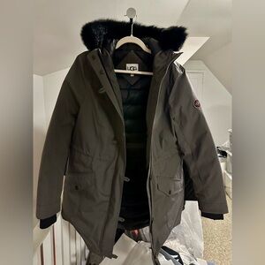 UGG jacket size XL! Never worn, no tags! In new condition, beautiful & warm!